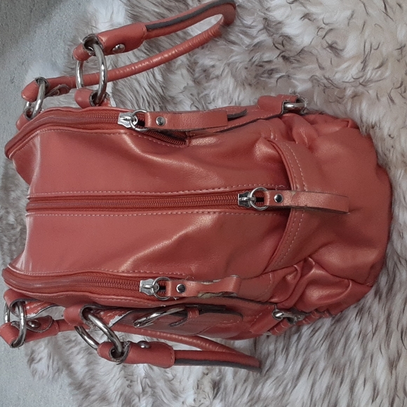 Pearlescent Peach purse. - Picture 2 of 5